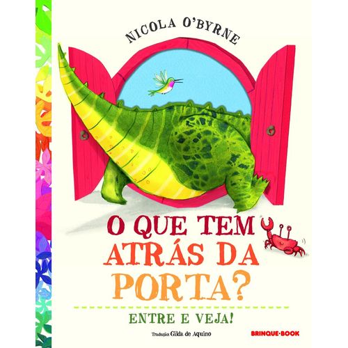 o que tem atrás da porta