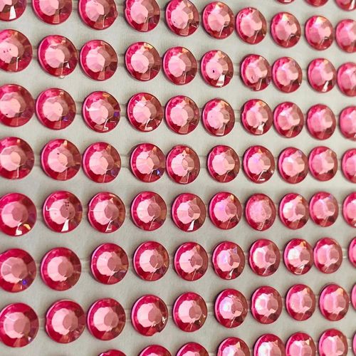 adesivo alfabeto strass rosa claro 4mm cartela com 1000peças arte montagem