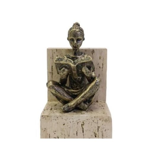 aparador de livro menina lendo aparador de livro menina lendo