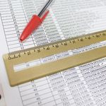 regua-30cm-guia-de-leitura-dourada regua-30cm-guia-de-leitura-dourada