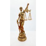 dama da justiça resina dourada 20cm
